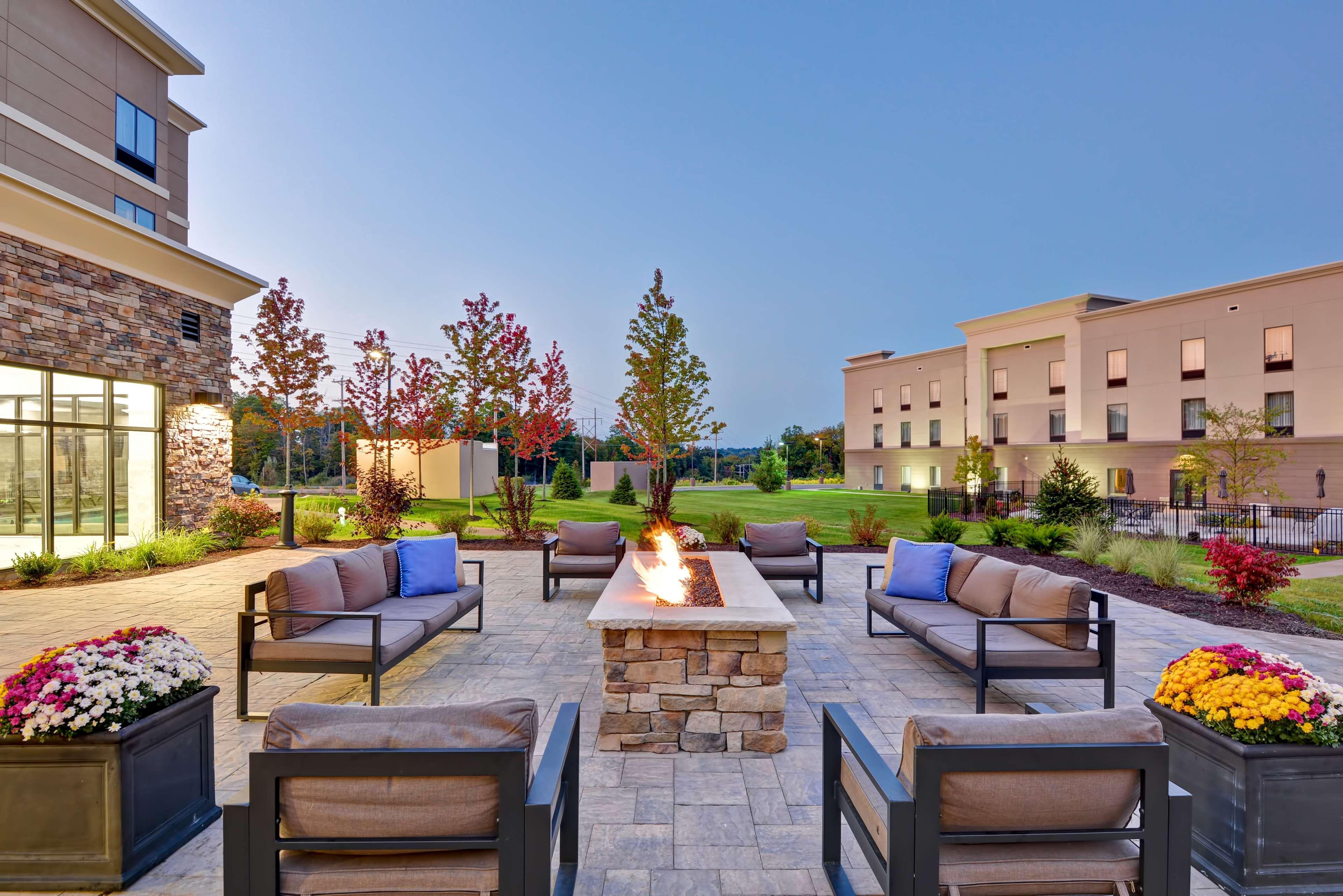 Clinton Homewood Suites By Hilton New Hartford Utica מראה חיצוני תמונה