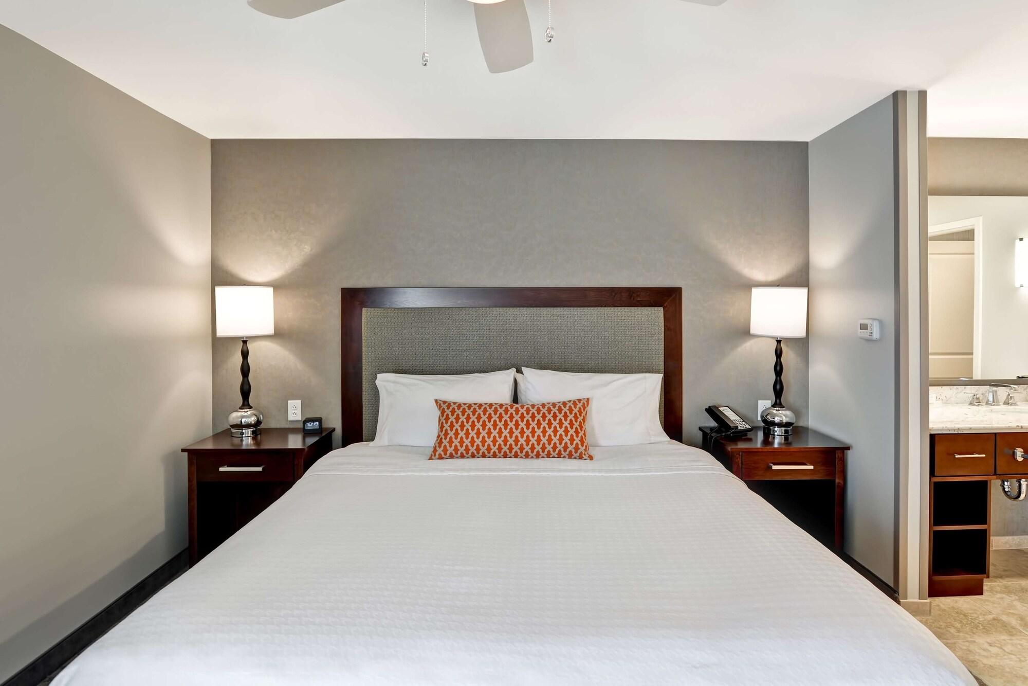 Clinton Homewood Suites By Hilton New Hartford Utica מראה חיצוני תמונה