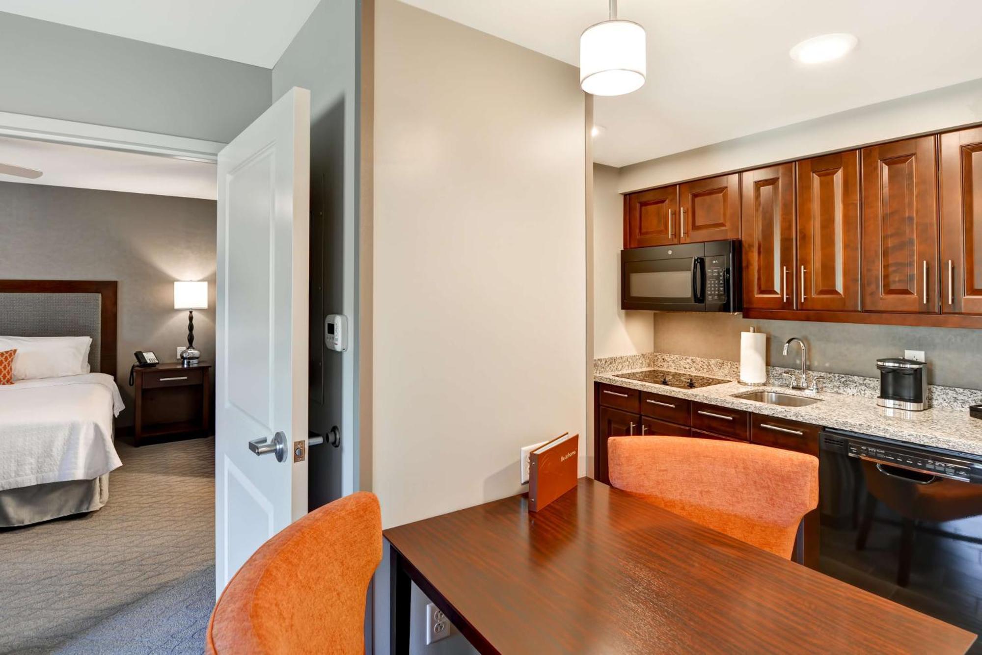 Clinton Homewood Suites By Hilton New Hartford Utica מראה חיצוני תמונה