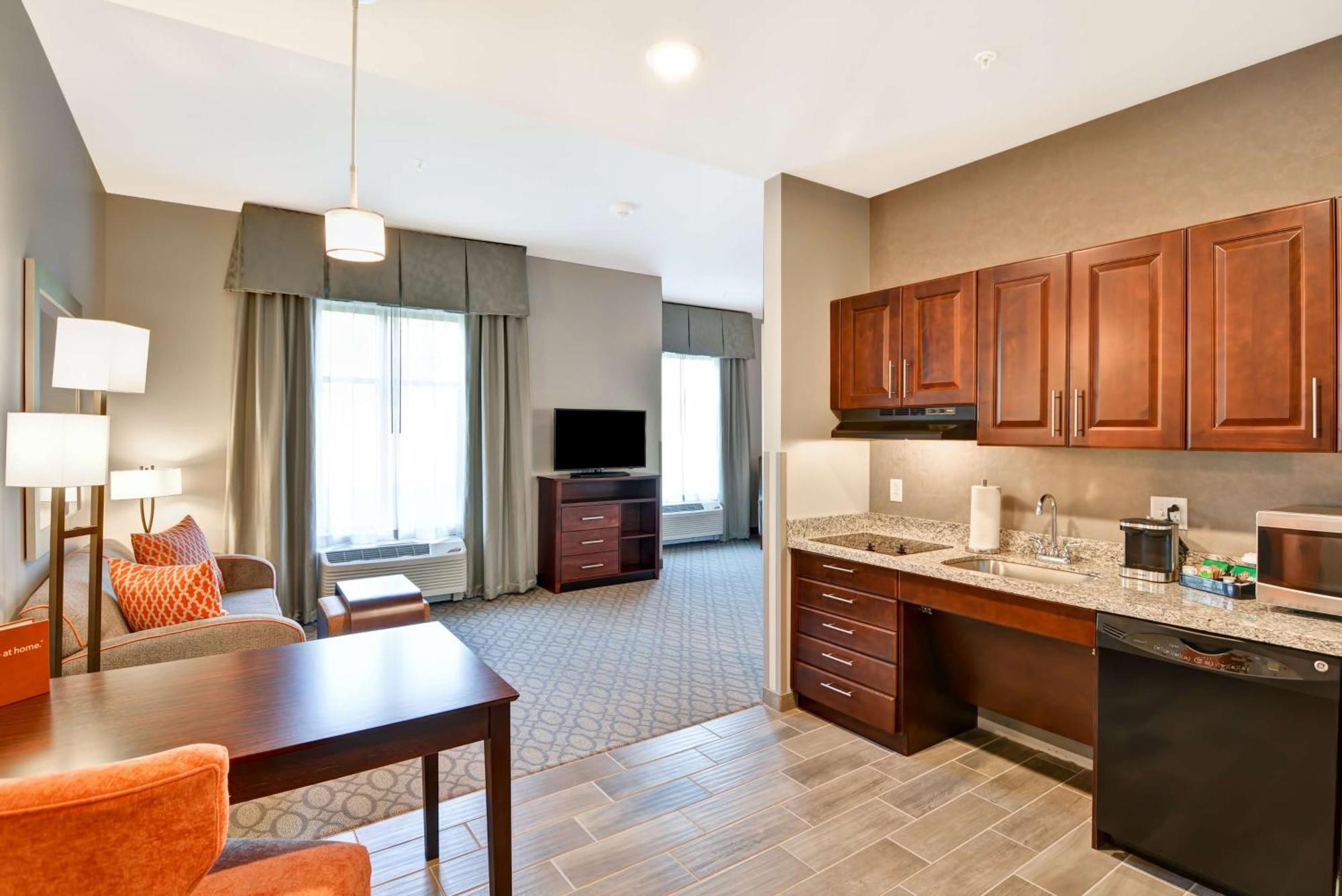 Clinton Homewood Suites By Hilton New Hartford Utica מראה חיצוני תמונה