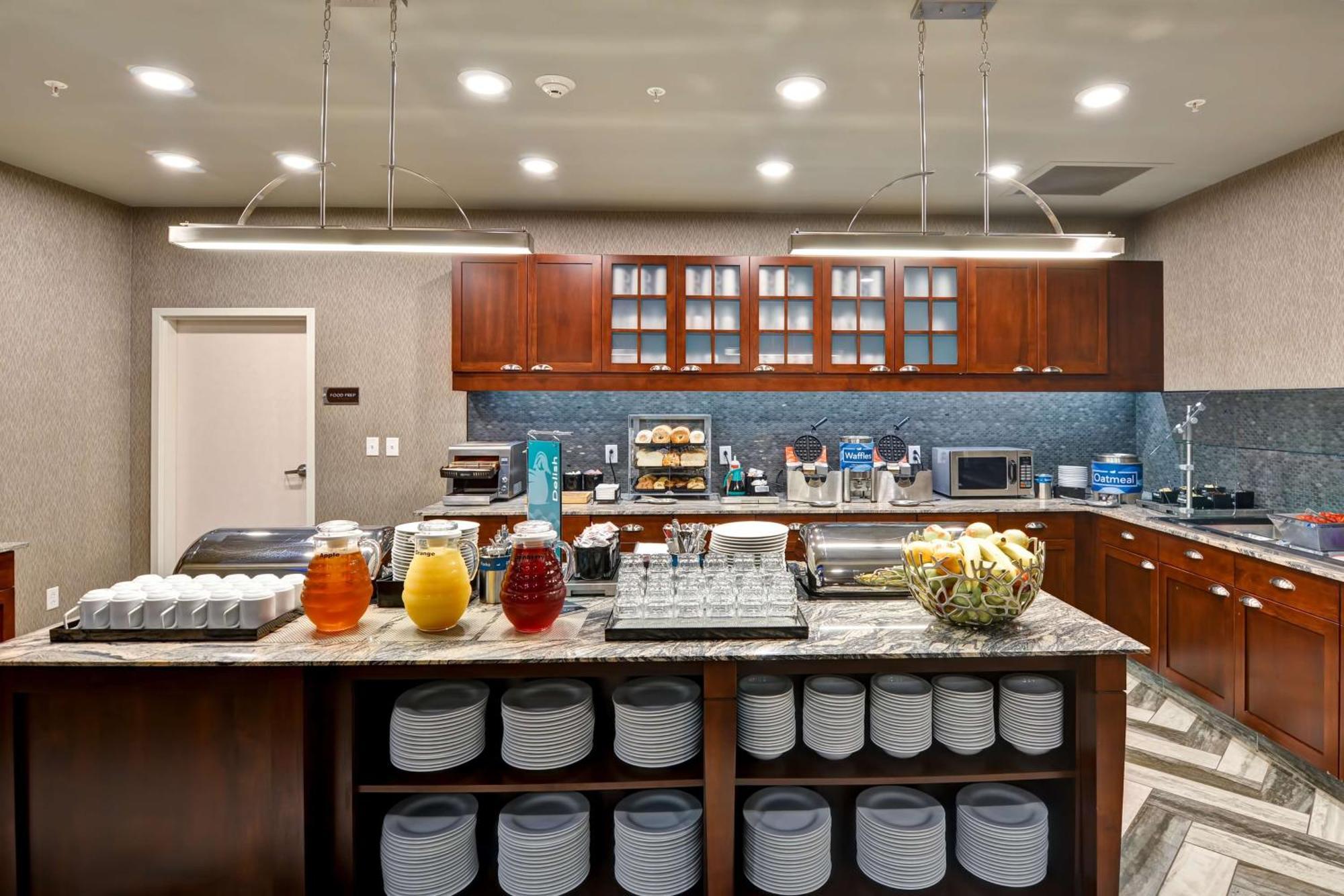 Clinton Homewood Suites By Hilton New Hartford Utica מראה חיצוני תמונה